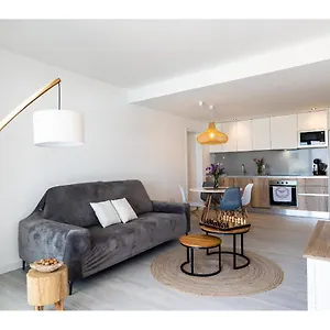 https://casa-tiare.in-canary-islands.com