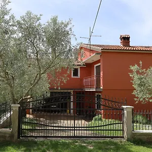 https://apartman-zita.in-istria.net